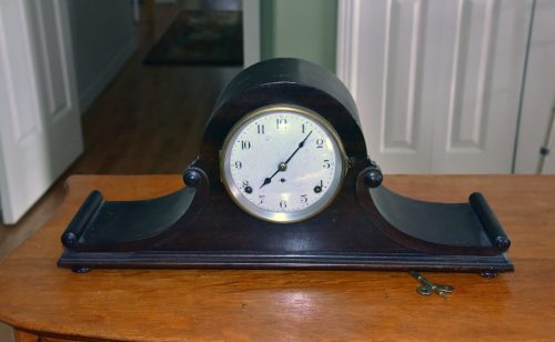 Seth Thomas 8 day Clock$60